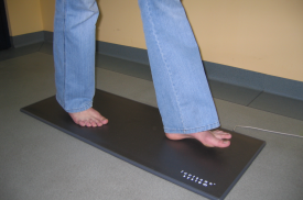Specialus kilimėlis naudojamas tirti pacientų pėdoms